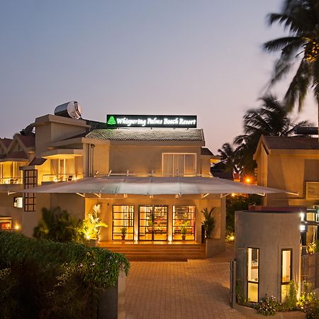 Whispering Palms Beach Resort Candolim Exteriör bild