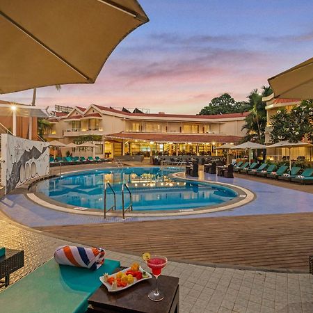 Whispering Palms Beach Resort Candolim Exteriör bild